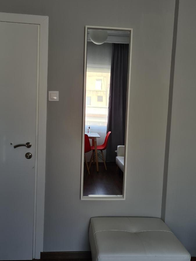 Red Rooms Tsimiski 60 Thessaloniki Buitenkant foto