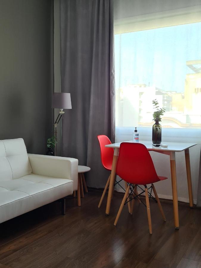 Red Rooms Tsimiski 60 Thessaloniki Buitenkant foto